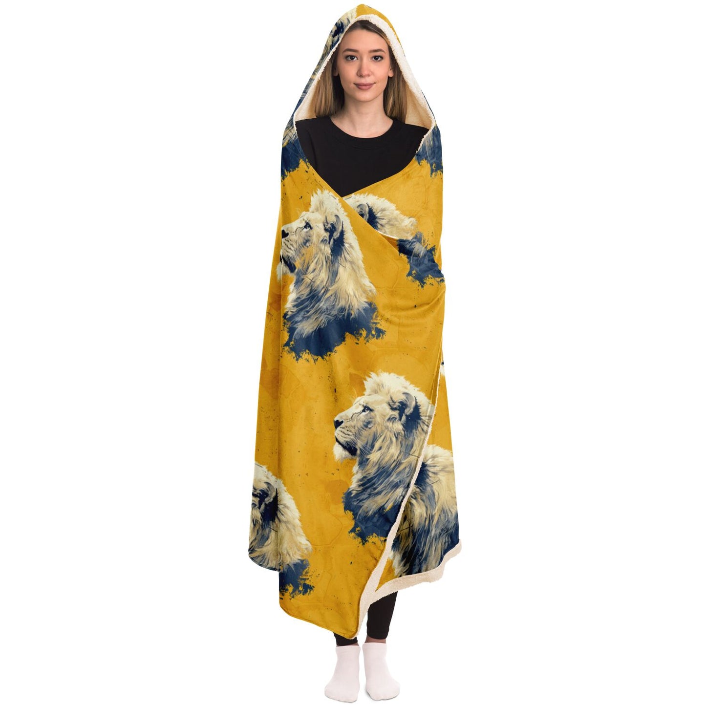 Regal Lion Print Hooded Blanket