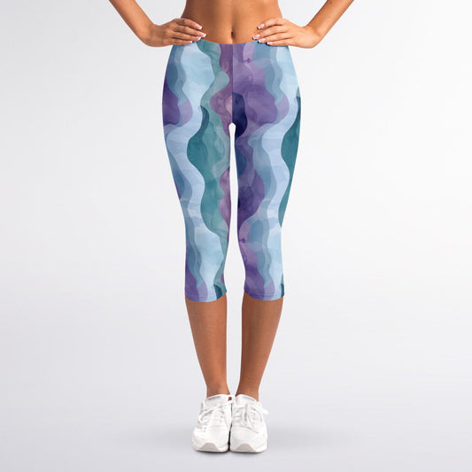 Abstract Wave High-Waisted Capri Leggings for Chic Activewear - AOP