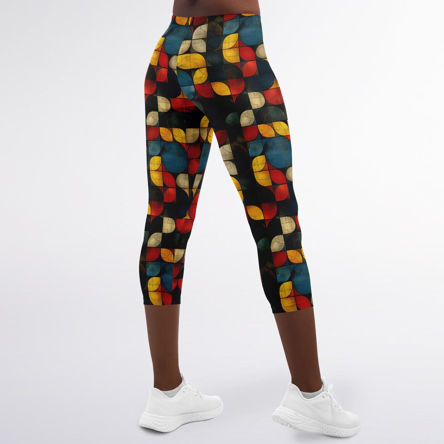 Retro Geometric High-Waisted Capri Leggings for Stylish Activewear - AOP