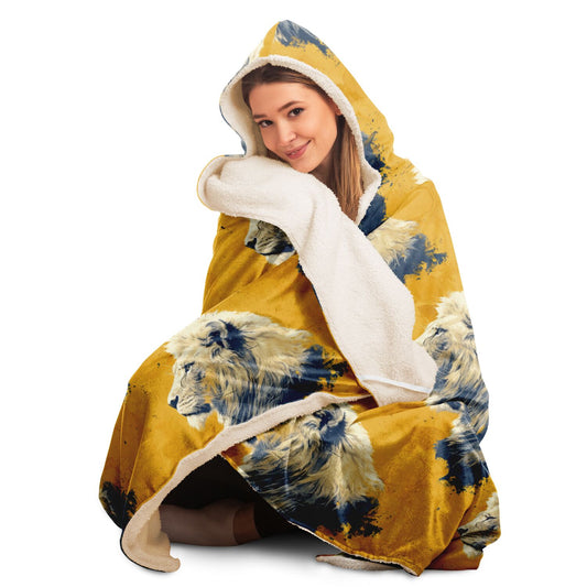 Regal Lion Print Hooded Blanket